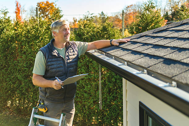 Professional Roof Repair technician working in Viola, ID